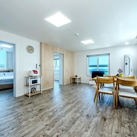 Jeju Hada Pension Согвипхо Экстерьер фото