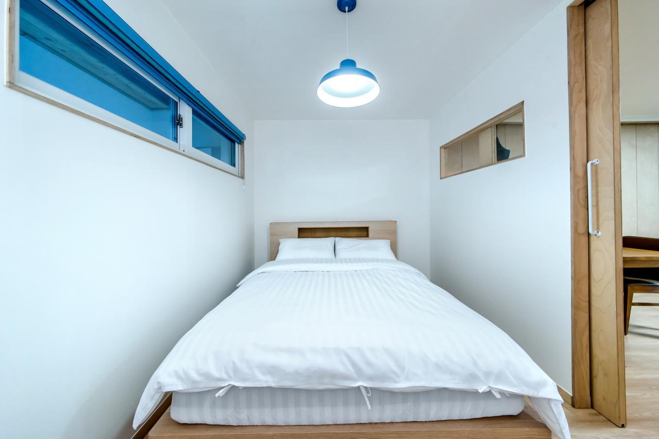 Jeju Hada Pension Согвипхо Экстерьер фото
